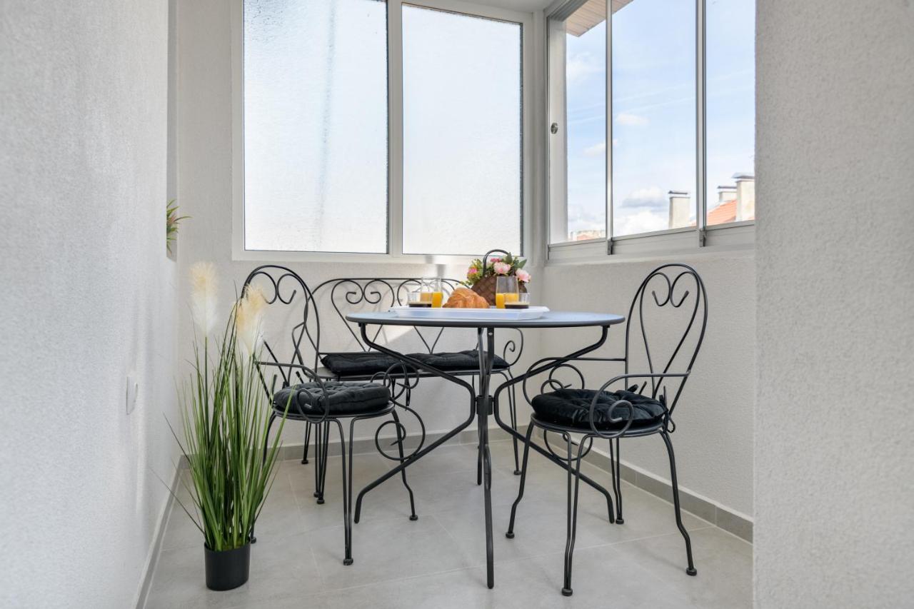 Лукс На Море Luxury Apartment In Downtown With Garage Varna Eksteriør bilde