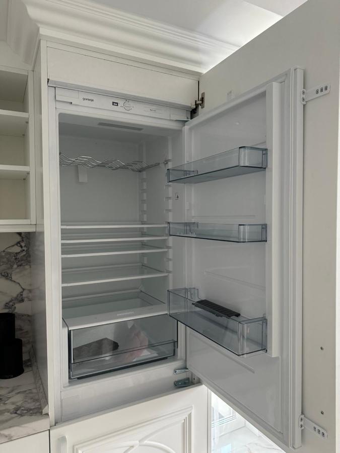 Лукс На Море Luxury Apartment In Downtown With Garage Varna Eksteriør bilde