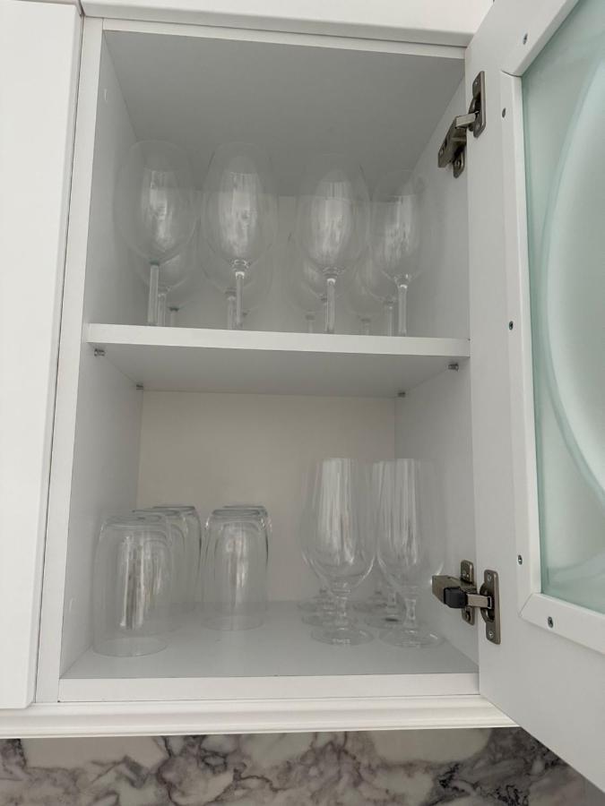 Лукс На Море Luxury Apartment In Downtown With Garage Varna Eksteriør bilde